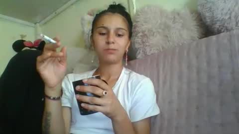 Snapshot of pleas3s_sweet chatting on 09/23/25, 06:38 pleas3s_sweet online show from 09/23/25, 06:38