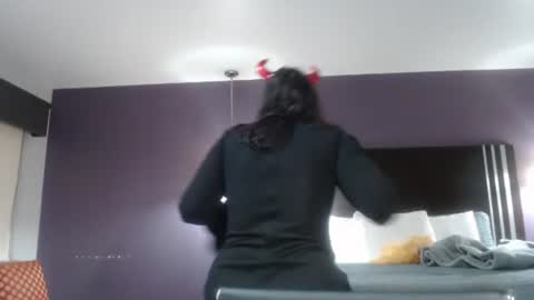 Snapshot of pleasantdinosaurus7537 chatting on 12/17/25, 07:03 pleasantdinosaurus7537 online show from 12/17/25, 07:03