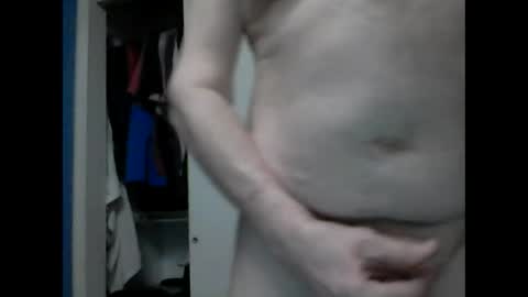 Snapshot of pleaser27188 chatting on 02/10/25, 08:42 pleaser27188 online show from 02/10/25, 08:42