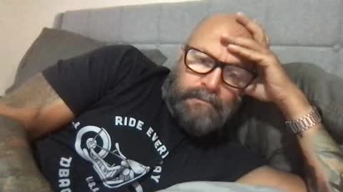 PleaseSitOnMyCock online show from 09/28/25, 12:43