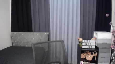 LAUREEN online show from 09/13/25, 12:27