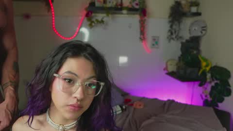 Jessi Alex online show from 05/03/26, 01:44