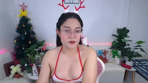 Snapshot of ploysaithailand chatting on 12/03/24, 12:16 Ploysai online show from 12/03/24, 12:16