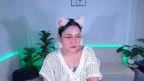 Snapshot of ploysaithailand chatting on 10/08/25, 07:50 Ploysai online show from 10/08/25, 07:50