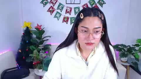 Snapshot of ploysaithailand chatting on 01/06/26, 12:14 Ploysai online show from 01/06/26, 12:14