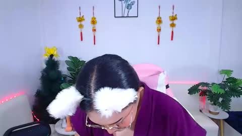 Snapshot of ploysaithailand chatting on 02/19/26, 07:48 Ploysai online show from 02/19/26, 07:48