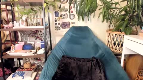 Goddess Pluto online show from 09/17/25, 09:05