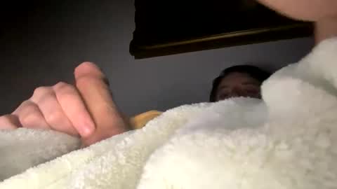 Snapshot of plxgve187 chatting on 10/26/25, 05:41 plxgve187 online show from 10/26/25, 05:41