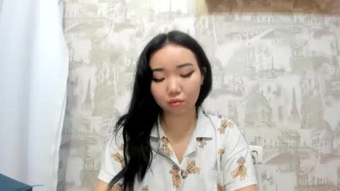 Snapshot of pocahontas654 chatting on 01/22/25, 05:06 Erica online show from 01/22/25, 05:06