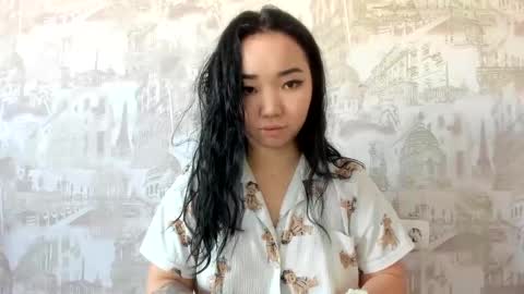 Snapshot of pocahontas654 chatting on 01/29/25, 08:18 Erica online show from 01/29/25, 08:18