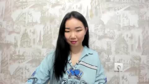 Snapshot of pocahontas654 chatting on 02/13/25, 05:22 Erica online show from 02/13/25, 05:22