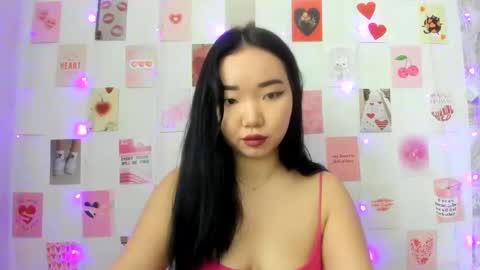 Snapshot of pocahontas654 chatting on 02/14/25, 03:22 Erica online show from 02/14/25, 03:22