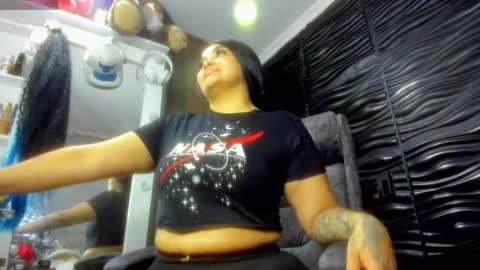 Snapshot of pocahontas_d chatting on 04/23/26, 05:19 catalina online show from 04/23/26, 05:19