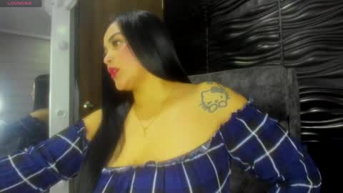 Snapshot of pocahontas_d chatting on 05/15/26, 06:31 catalina online show from 05/15/26, 06:31