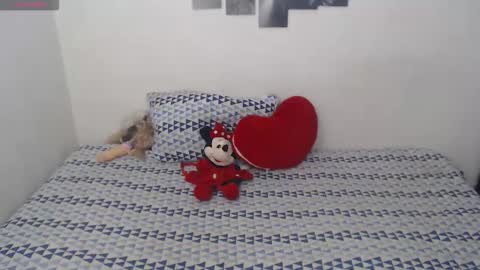 Snapshot of pocahontas_princess__ chatting on 02/05/26, 06:23 Pocahontas online show from 02/05/26, 06:23