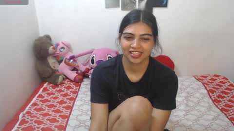 Snapshot of pocahontas_princess__ chatting on 04/23/26, 02:52 Pocahontas online show from 04/23/26, 02:52
