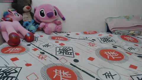 Snapshot of pocahontas_princess__ chatting on 06/04/26, 04:24 Pocahontas online show from 06/04/26, 04:24
