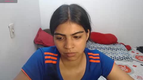 Snapshot of pocahontas_princess__ chatting on 06/18/26, 04:44 Pocahontas online show from 06/18/26, 04:44
