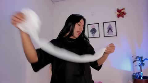 Jasmine online show from 02/08/25, 11:55