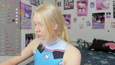 Snapshot of pocet_barbie chatting on 02/01/25, 03:30 Mary online show from 02/01/25, 03:30