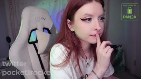 Snapshot of pocketrocket_ chatting on 02/01/25, 12:51 pocketrocket_ online show from 02/01/25, 12:51