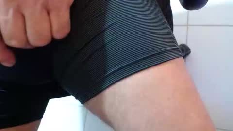 Snapshot of podolatra3 chatting on 02/20/26, 02:30 podolatra3 online show from 02/20/26, 02:30