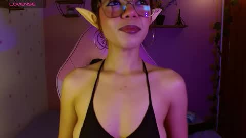 poison_liv online show from 09/29/25, 01:16