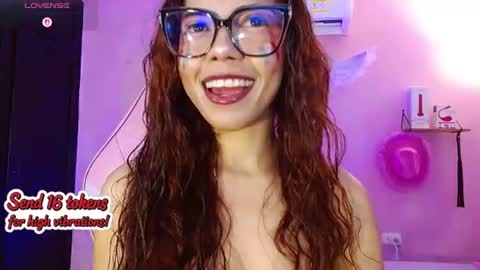 Snapshot of poison_liv chatting on 06/18/26, 01:37 poison_liv online show from 06/18/26, 01:37