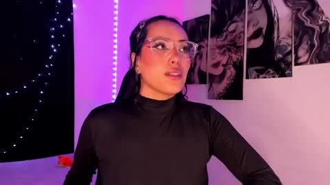 Willow                      Hours 12pm to 630pm Colombian time FRIDAY AND SUNDAY FREE DAYS online show from 12/04/24, 11:35