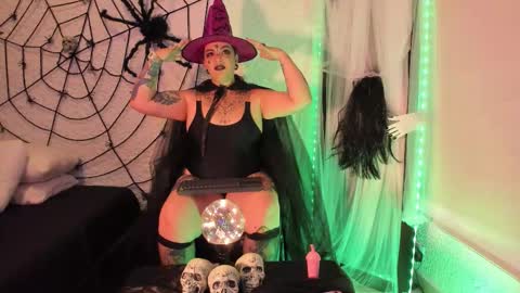 poisson_ivy_ online show from 10/03/25, 08:28