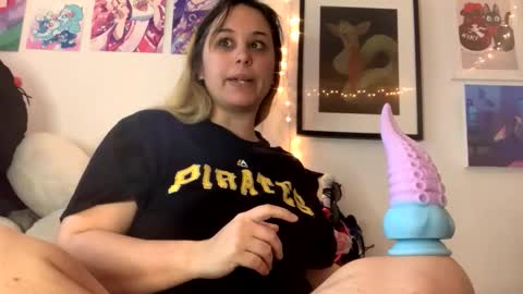 Snapshot of pokeh03 chatting on 02/12/26, 01:50 sweet angel baby online show from 02/12/26, 01:50