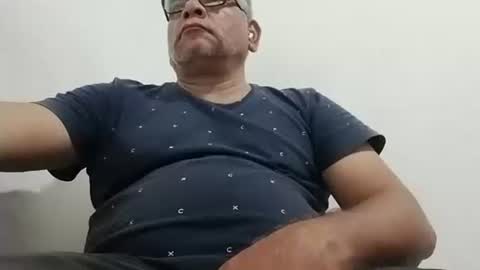 poli online show from 12/10/24, 02:27