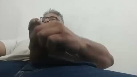 poli online show from 01/15/25, 03:00