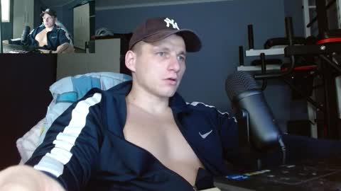 Poliglot online show from 10/28/25, 07:16