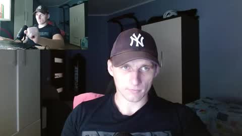 Poliglot online show from 11/03/25, 07:37