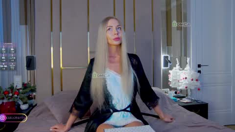 Polina online show from 01/02/25, 09:07