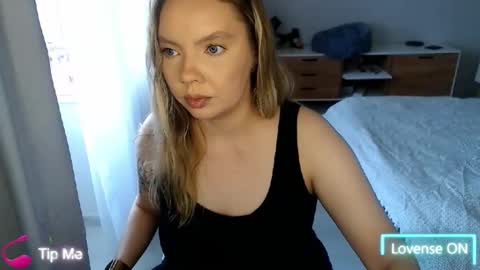 PolinaJones online show from 05/15/26, 02:57