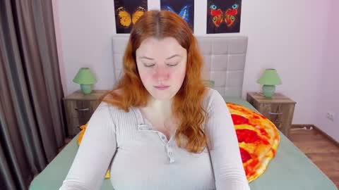 Polina online show from 12/11/24, 07:31