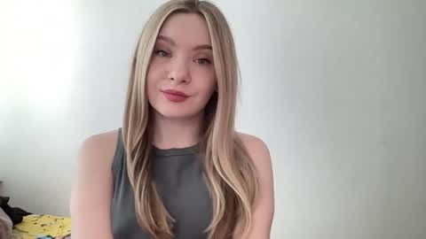 polishangel222 online show from 05/11/26, 10:32