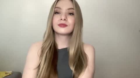 polishangel222 online show from 05/12/26, 04:37
