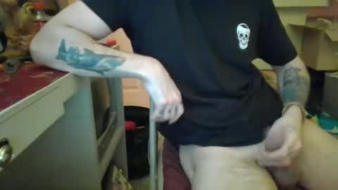 Snapshot of polishrifle3 chatting on 01/17/25, 07:08 jaws online show from 01/17/25, 07:08