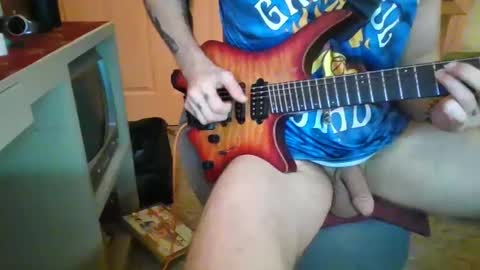 Snapshot of polishrifle3 chatting on 01/20/25, 04:21 jaws online show from 01/20/25, 04:21