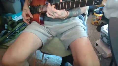 Snapshot of polishrifle3 chatting on 01/30/25, 09:14 jaws online show from 01/30/25, 09:14