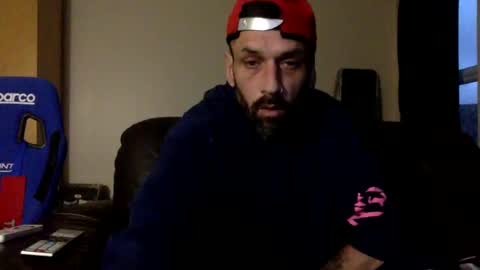 Snapshot of polla101 chatting on 12/07/24, 04:14 aquiles online show from 12/07/24, 04:14