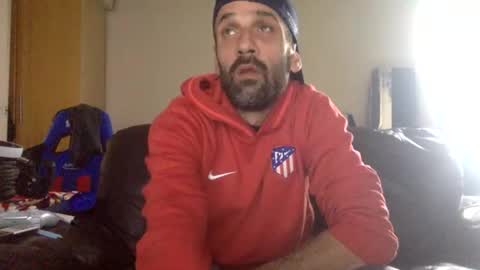 Snapshot of polla101 chatting on 11/29/25, 10:51 aquiles online show from 11/29/25, 10:51