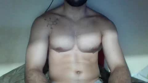 Snapshot of pollaa_19 chatting on 05/13/26, 06:05 pollaa_19 online show from 05/13/26, 06:05