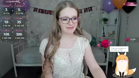 Snapshot of polly___cutie chatting on 11/02/25, 05:32 Polly online show from 11/02/25, 05:32