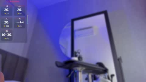 POLLY online show from 10/31/25, 10:38