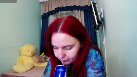 Olivia online show from 12/22/24, 09:00
