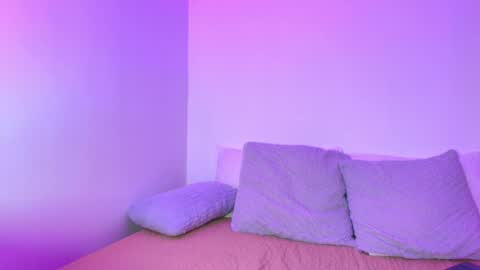 Snapshot of pollygrey_ chatting on 01/09/26, 04:26 Carolina online show from 01/09/26, 04:26